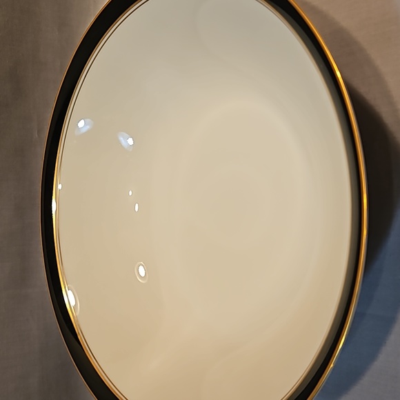 NEW Noritake Ivory And Ebony 7274 Round Vegetable Bowl - Picture 9 of 9